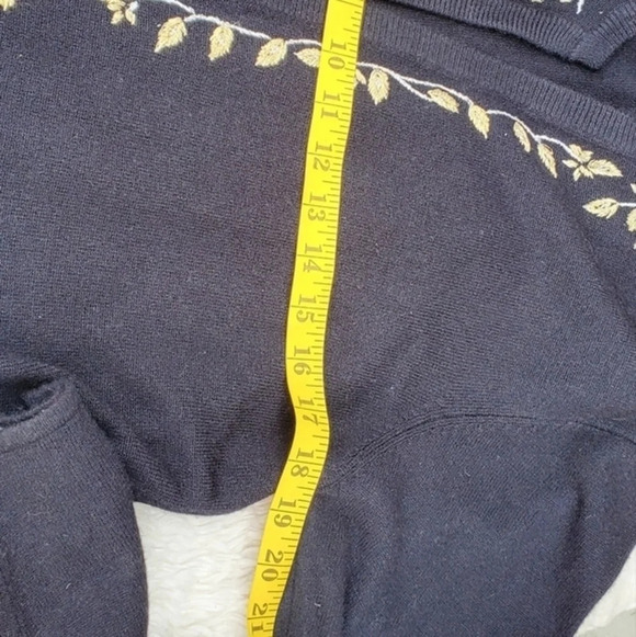 Vintage Gold Leaf embroidery Sweater Set M - Picture 4 of 10